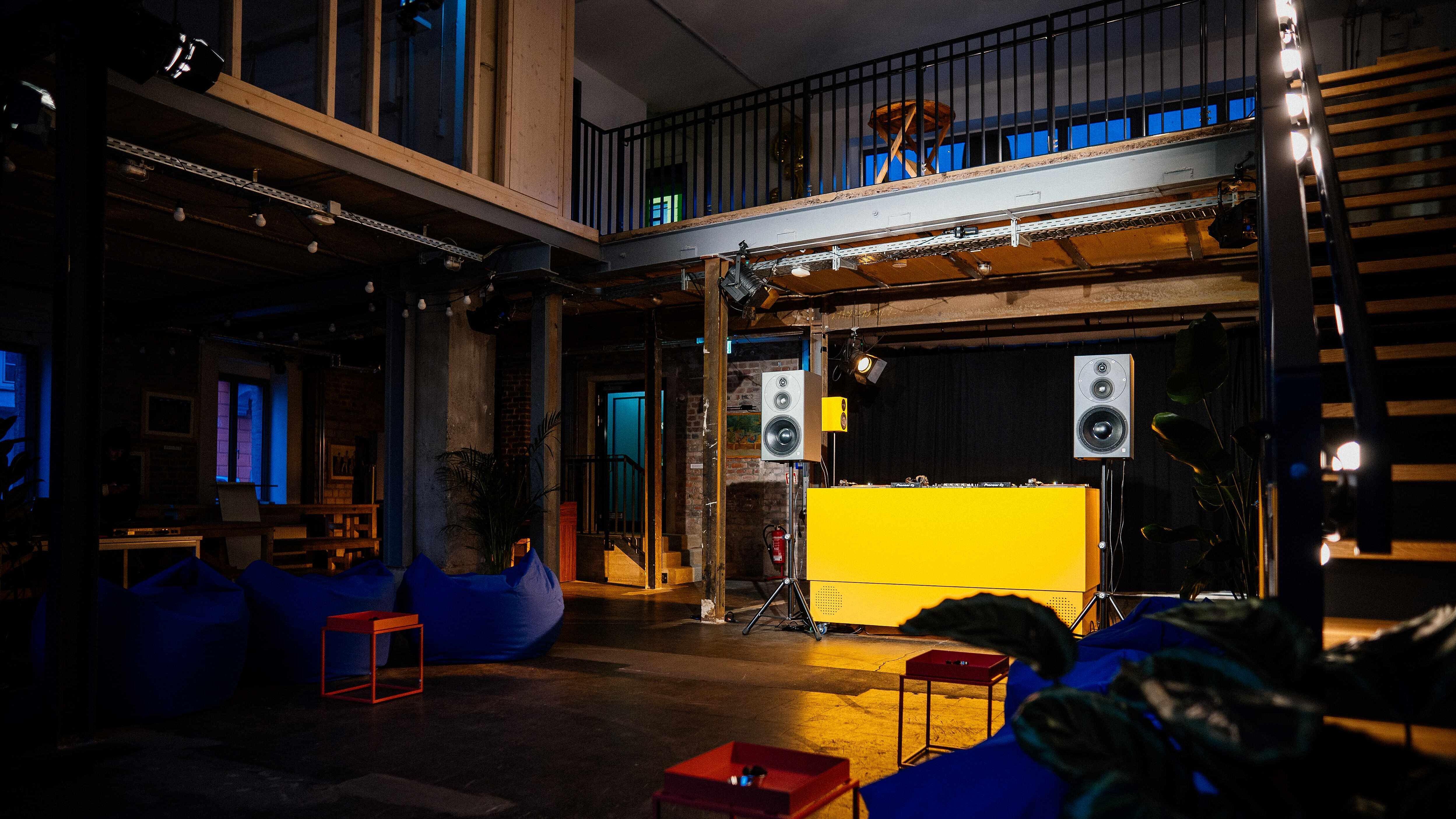 Cute Community Radio in der Quartiershalle der KoFabrik im Bochumer Viktoria.Quartier